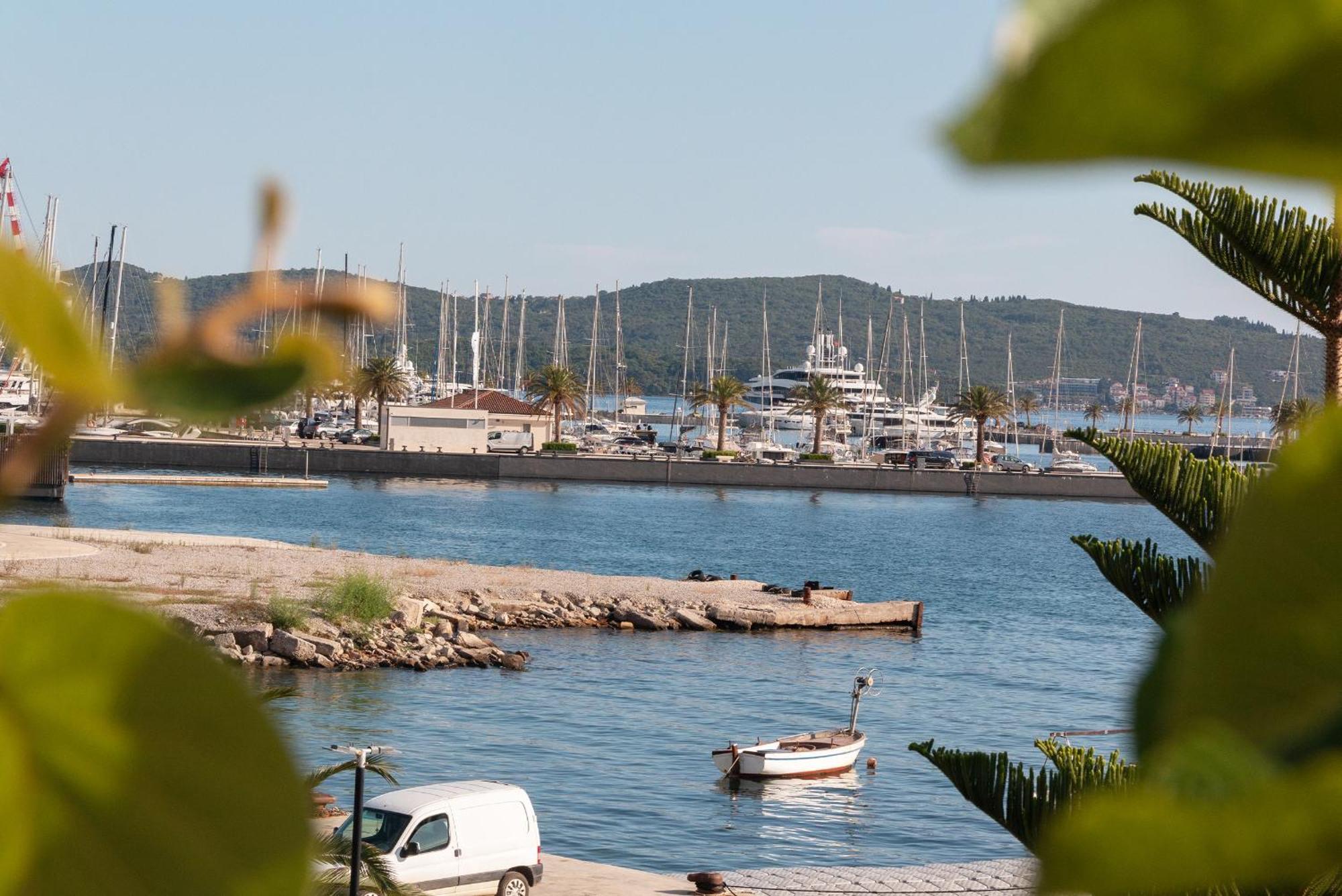 Villa Popovic Tivat Exterior photo