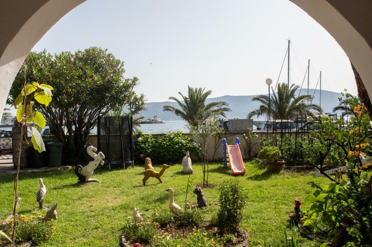 Villa Popovic Tivat Exterior photo